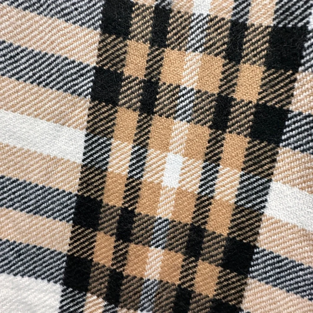Plaid wrap V. Frass classic cover NWT one size